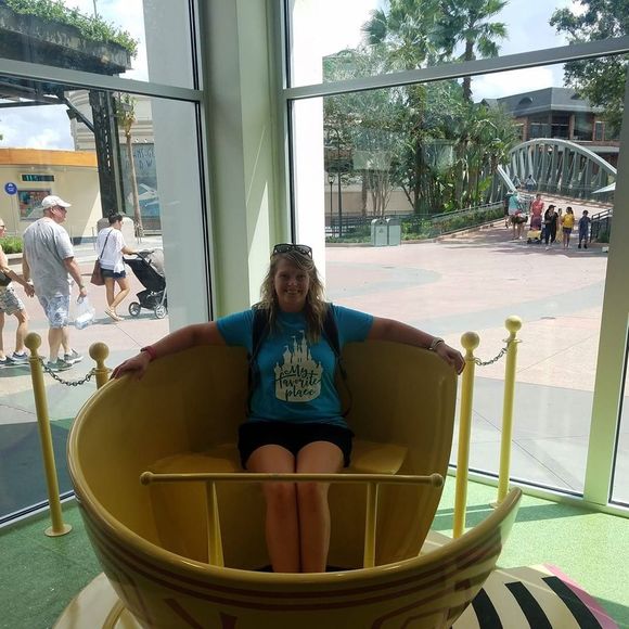 Meet your Posher, Jenni - Picture 1 of 1